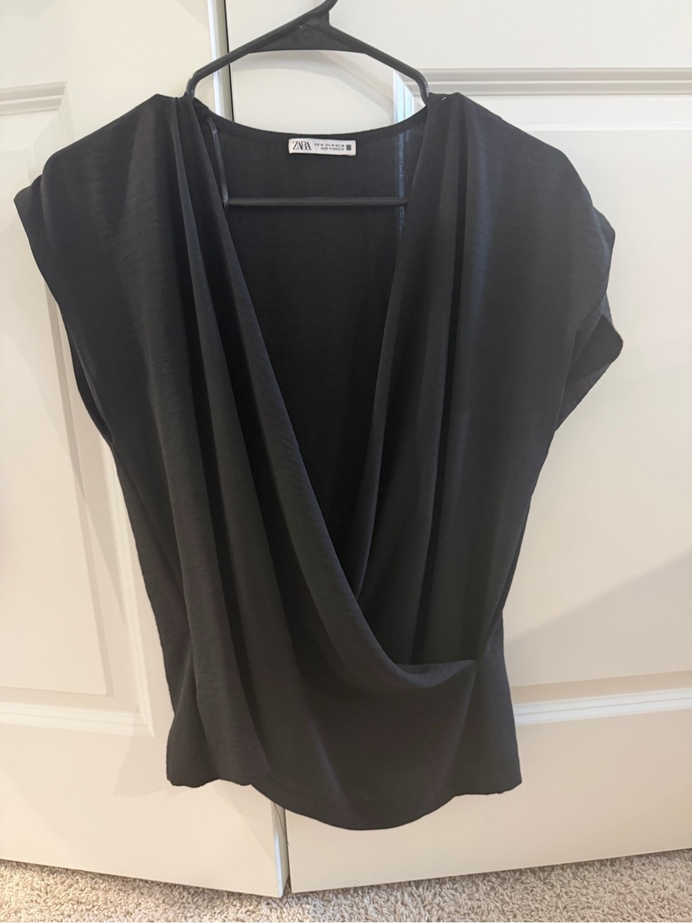 Zara Black Draped Front Cap-Sleeve Blouse
